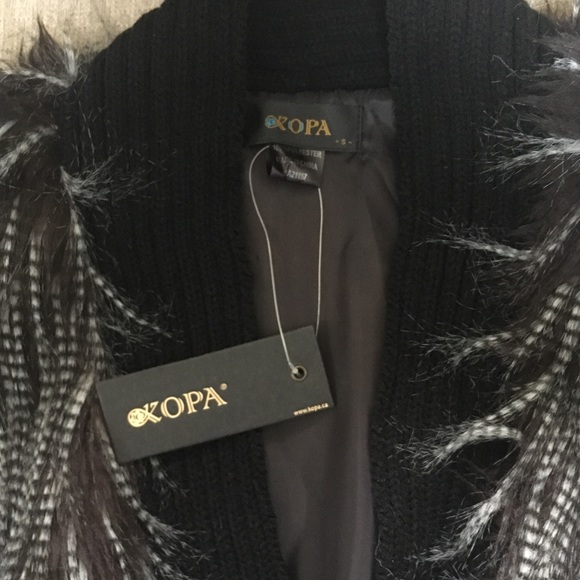 Open Faux-Fur Vest - Picture 5 of 5